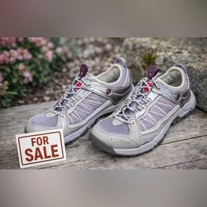 Dunham waffle stompers hiking Women's Gray silver purple Athletic Shoes 8.5